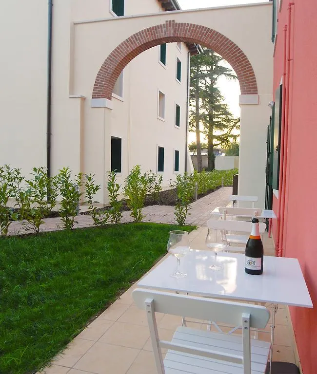 B&B Corte Dei Cedri Bussolengo Italy